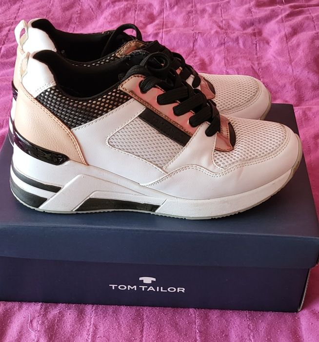 Tom Tailor оригинални обувки с платформа на.40