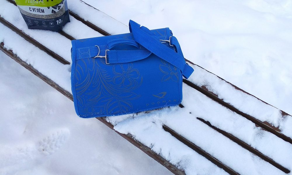 Переноска для кошек и маленьких собак