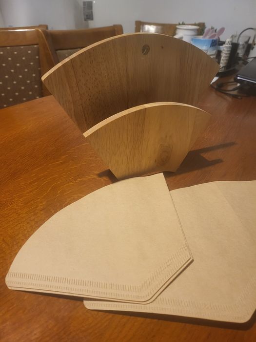 Поставка дървена за филтри за кафе машина