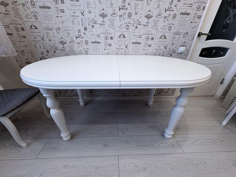 Стол обеденный, Кардинал