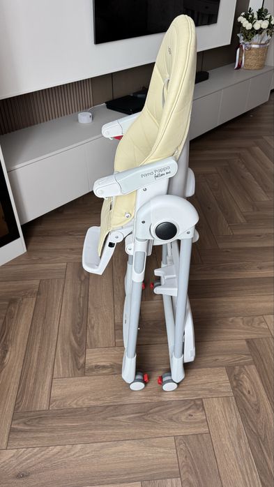 Детский стул для кормления