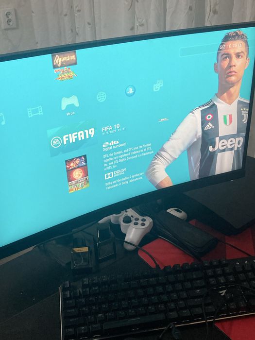 продам PS3 slim 300gb