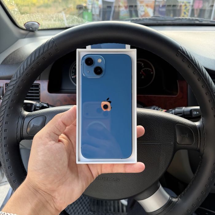 Iphone 13 blue 256 gb Karopka dok