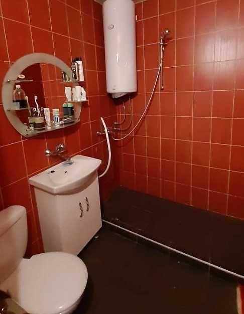 Дава се под наем Двустаен апартамент в Пловдив, Изгрев - 65 кв.м за 224.4 € - Снимка #2