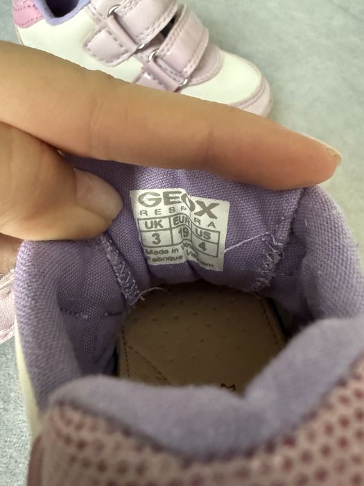 Бебешки маратонки Geox и Биомеханик