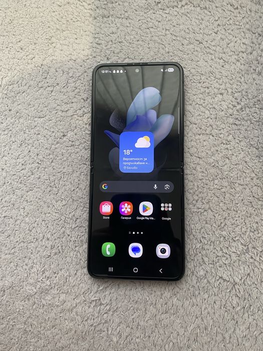 Samsung Galaxy Z Flip 4