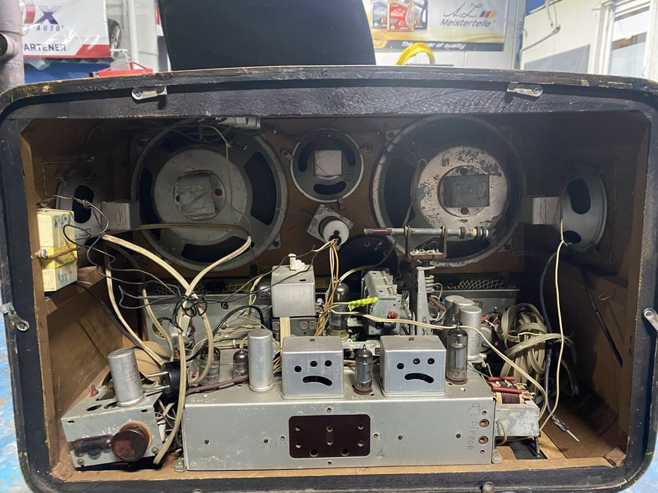 Radio Belarus 57 pe lampi