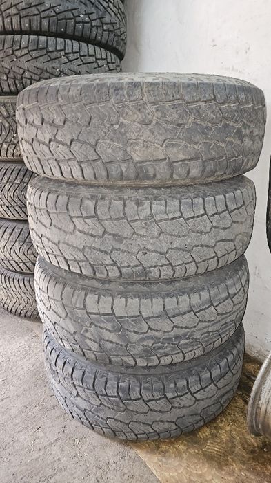 Продам шины265/75/16