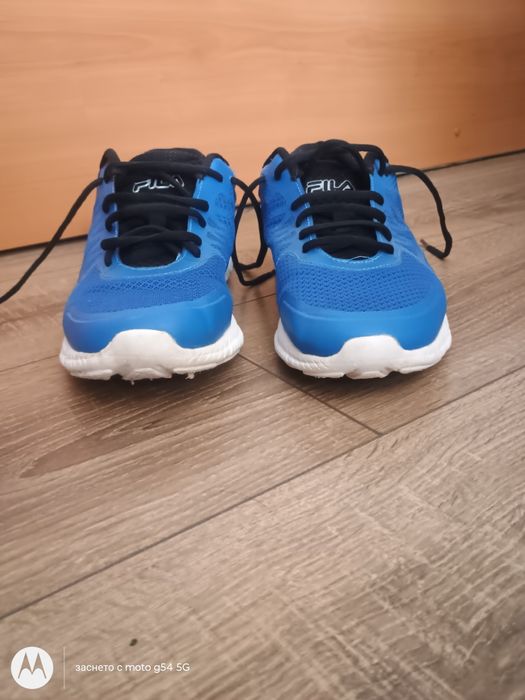 Маратонки Fila 41.5