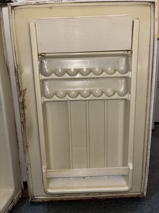 Хладилник работещ