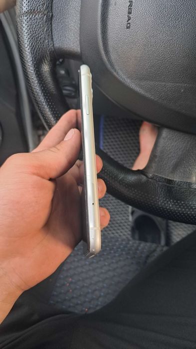 Айфон 11 без минус