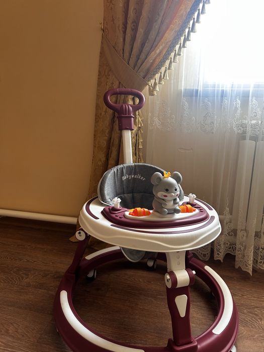 Продам ходунки,мало использовались