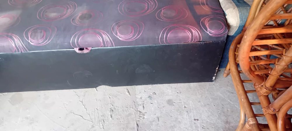 Малка кръгла маса