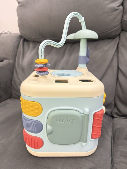 Детски куб с 13 активности Smoby