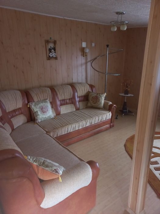 Vand  sau inchiriez casa parter plus mansarda