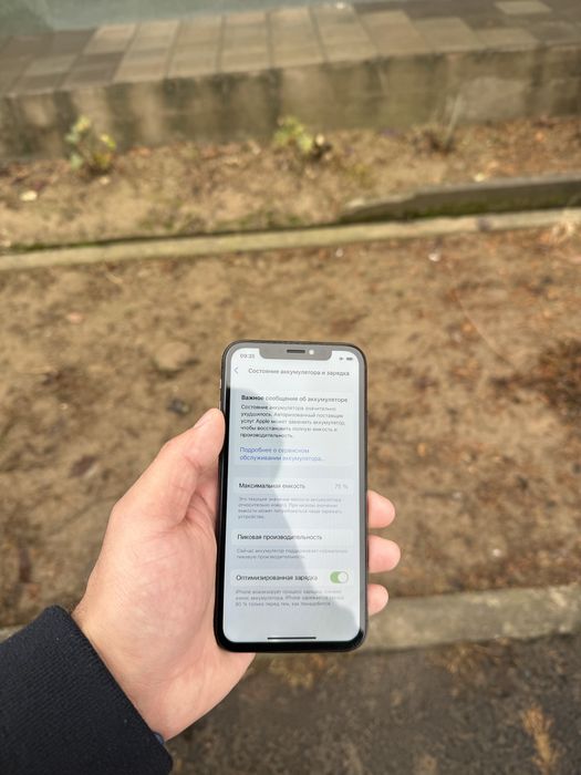 Iphone x ayfon x 64gb LL/A sotiladi tel ideal aybi yo face ishlidi