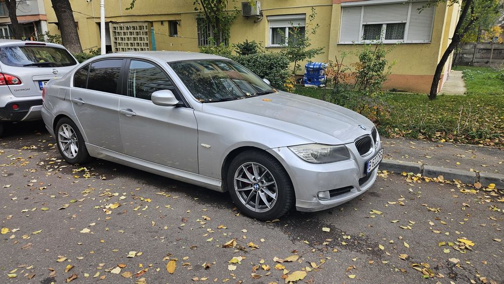 Bmw e90 an 2010.