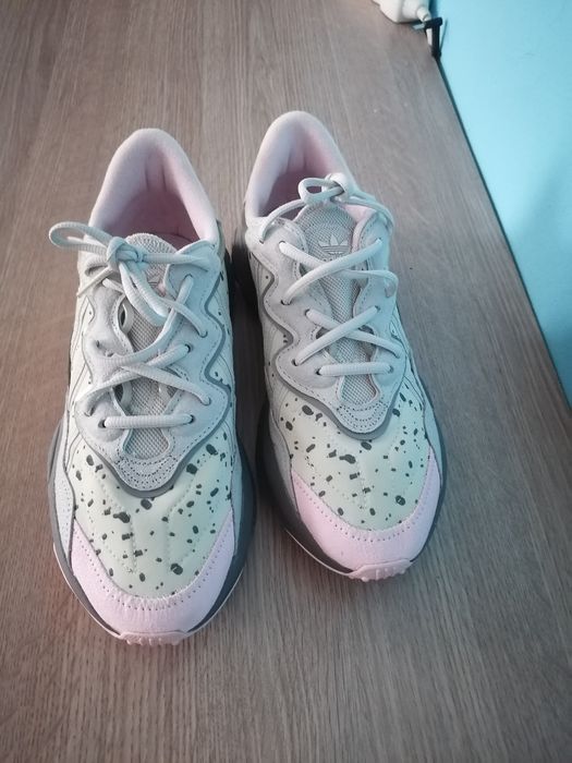 Adidas OZWEEGO W FX6104 gri