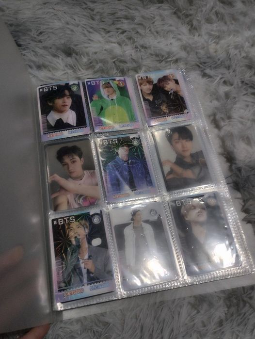 Альбом K-pop с картами и протекторами