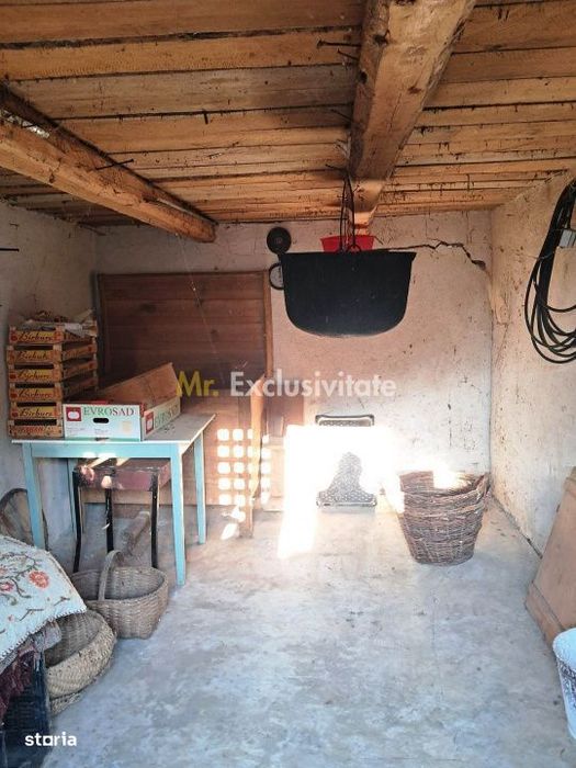Casă și teren de vânzare Polovragi - Racovița