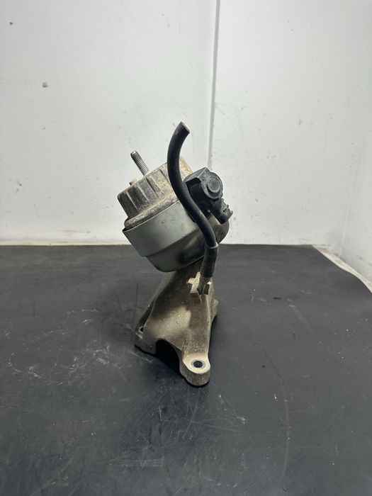 Suport motor dreapta tampon motor Audi A6 C6 3.0 TDI ASB BMK 2.7 TDI