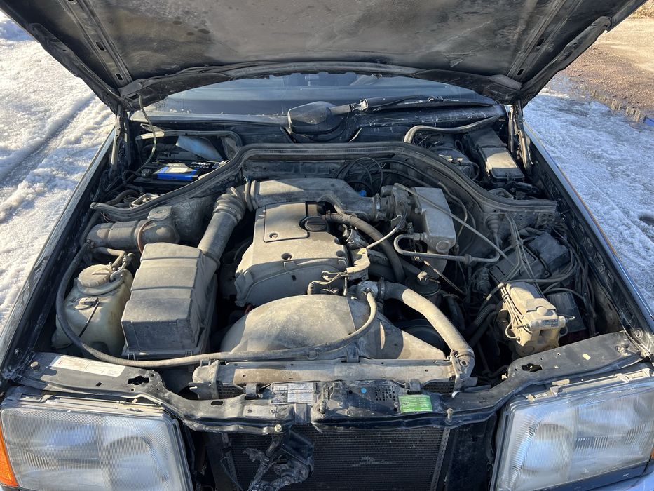 Продам мерс Е220