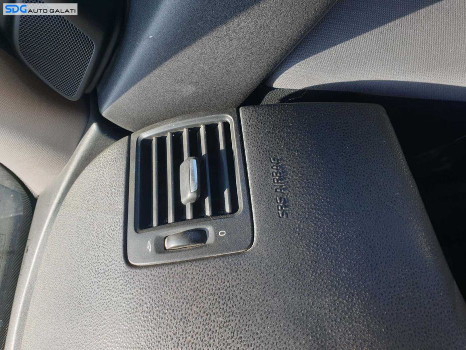 Grila Gura Grile Guri Aerisire Ventilatie Bord Lateral Dreapta Volvo V50 2004 - 2012 [Q1951]