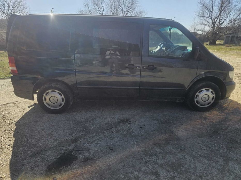 Dezmembrez Mercedes Vito 2.2 CDI 2003