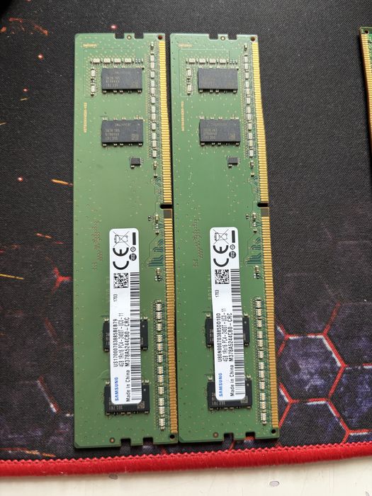 Vand rami 16 gb 2400 frecventa
