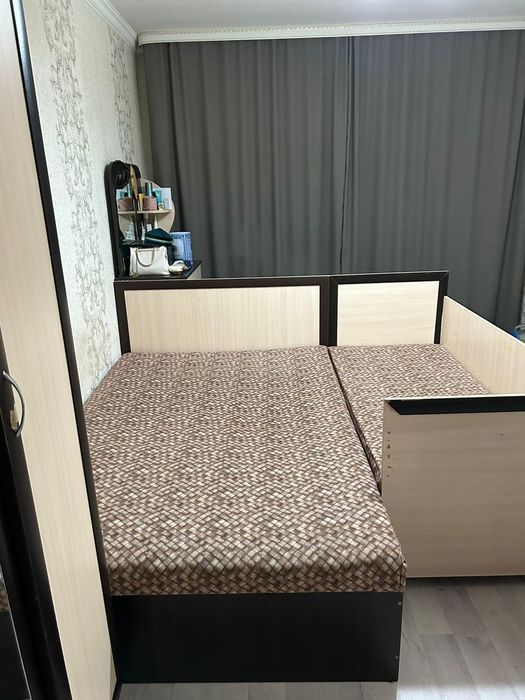 двухспальная кравать +  детский кравать