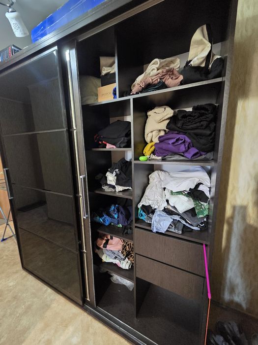 Продам шкаф-купе