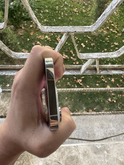 iPhone 14 Pro 256 GB Oq — karobkasi bor