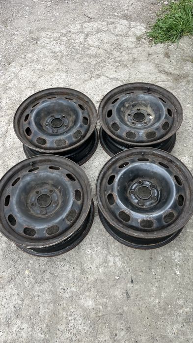 Anvelope DUNLOP 195/65/15, jante VW R15, ET38