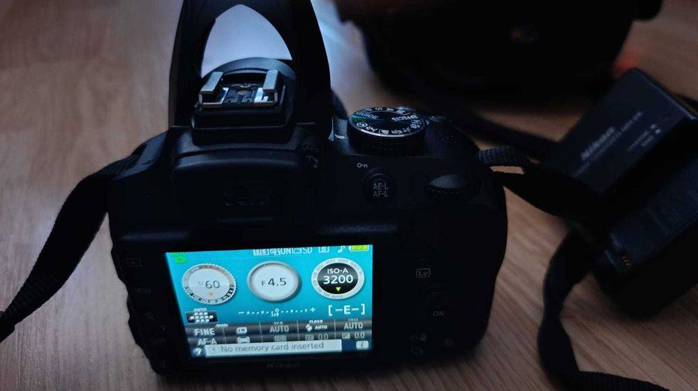 Camera foto DSLR Nikon D3300