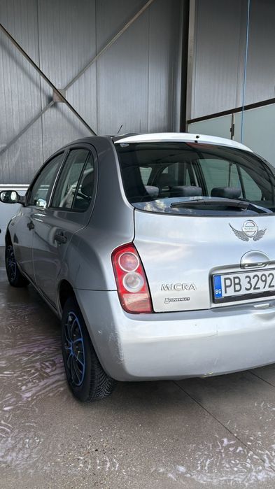 Нисан Микра 2003д