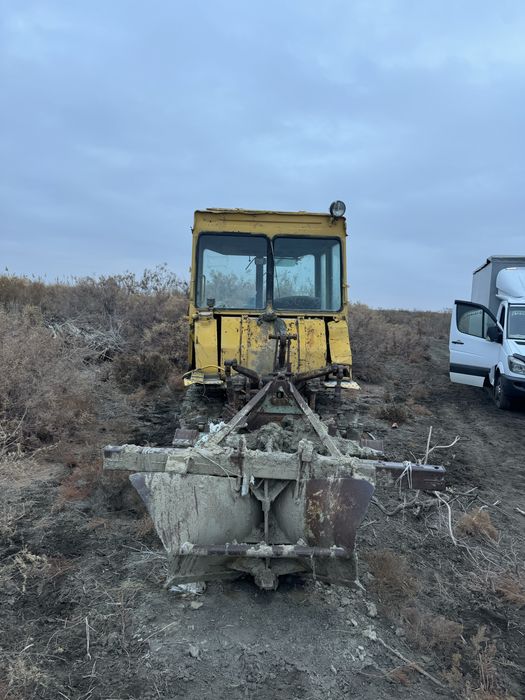 Трактор ДТ-75 соха лопатка