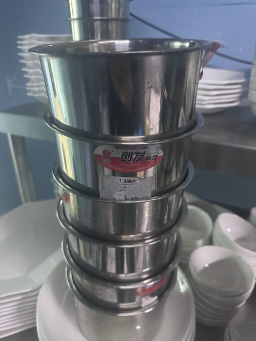 Тарелки. Супницы. Мантоварка