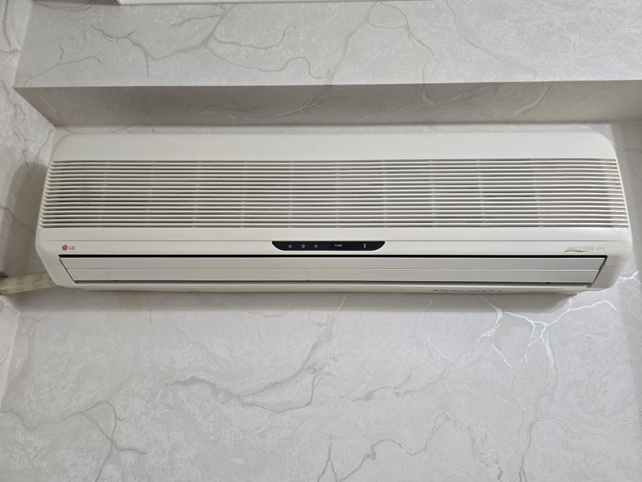 Продаётся два Кондиционера