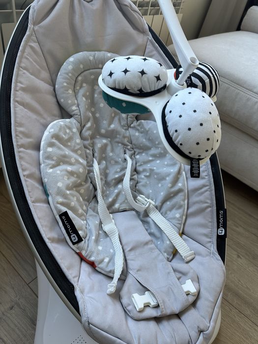 4 moms  бебешка люлка/шезлонг