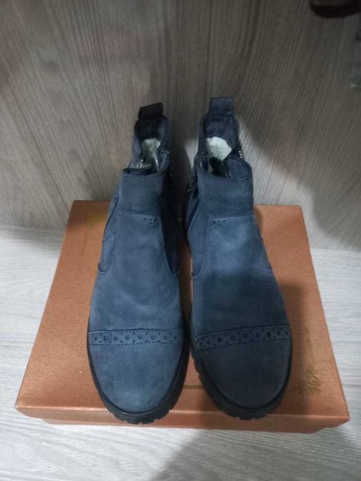 Ботинки зимние замшевые