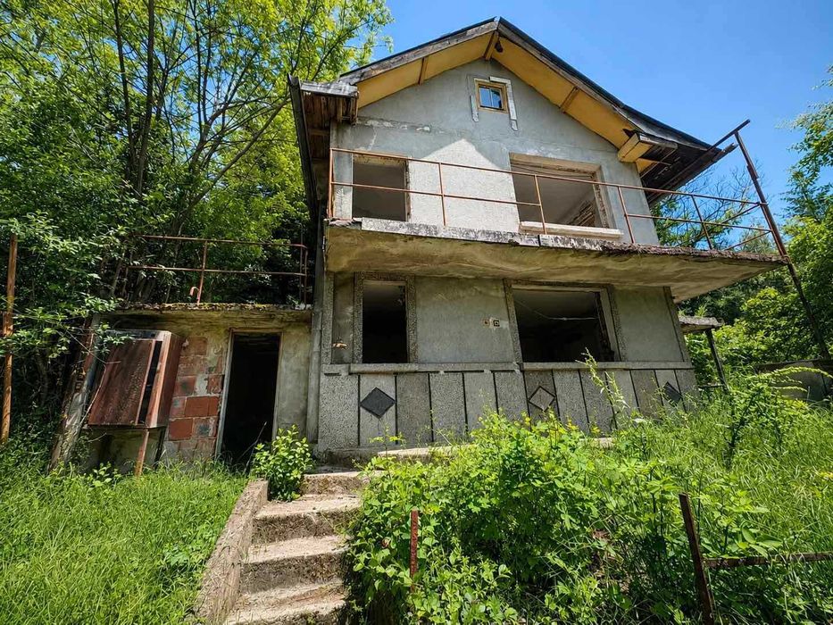 Къща в с.Остра могила,обл.Стара Загора