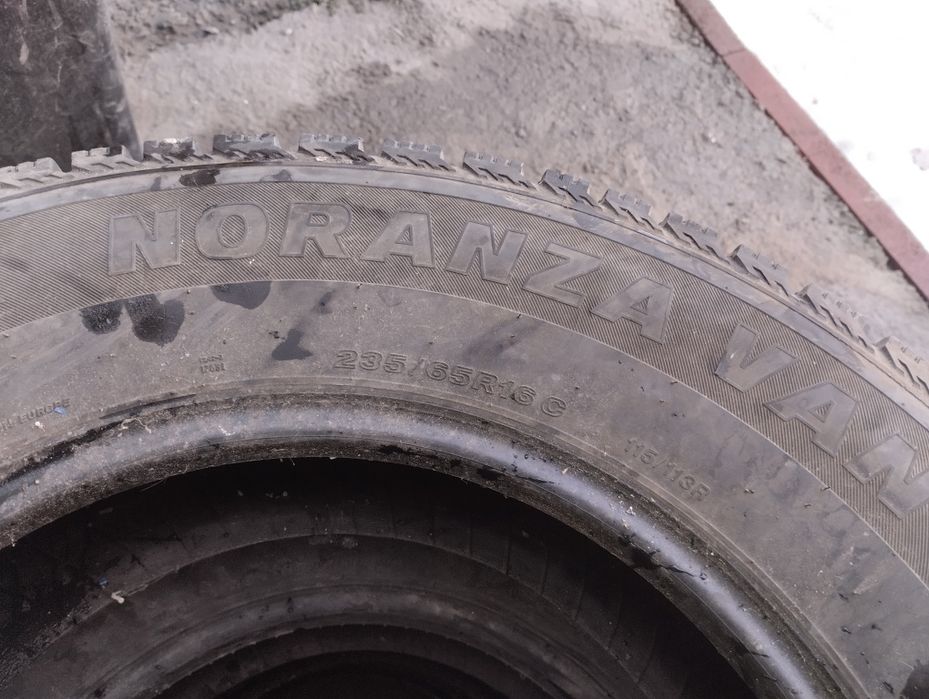 Шины зимнее б/у ..