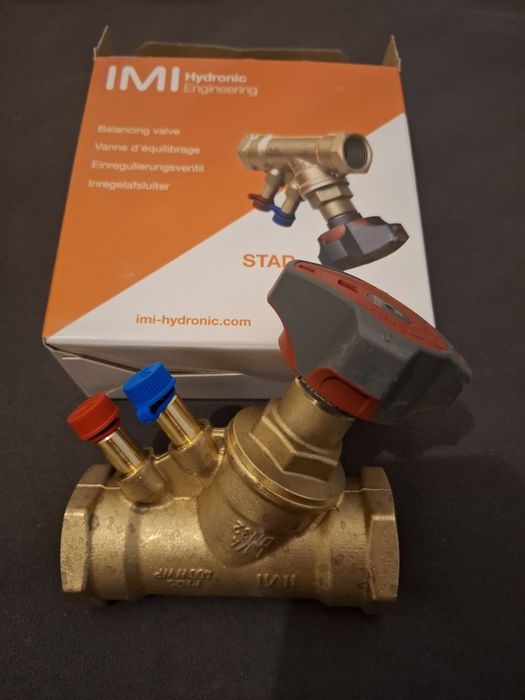 Vand vana de echilibrare