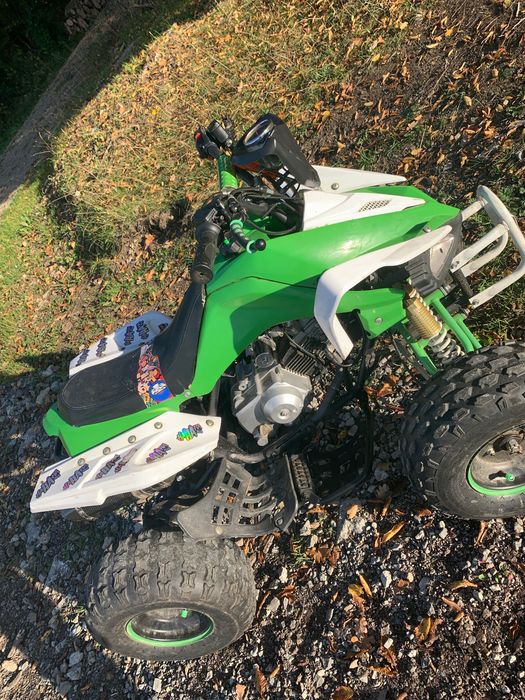 Atv  125 ccm funcționează bine