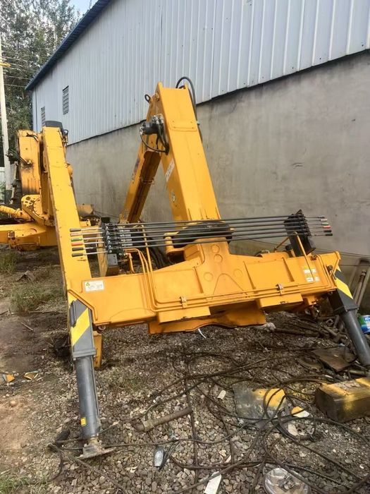 Xcmg 3.2 тон манипулятор