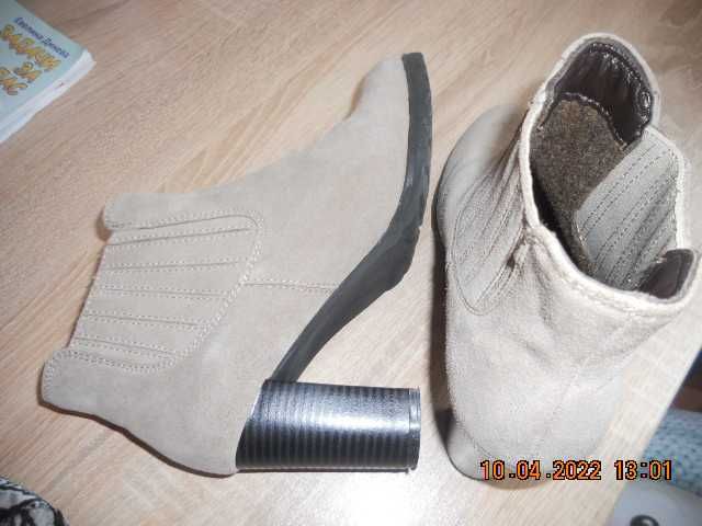 Нови дамски           боти