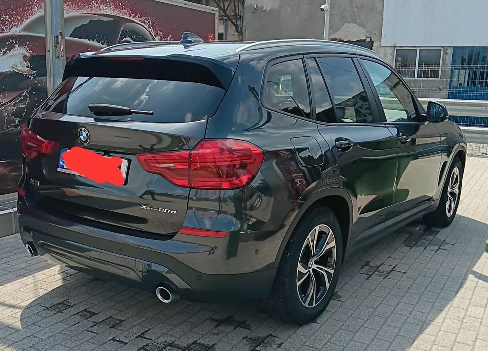 Vand/Schimb cu masina electrica ofer diferenta