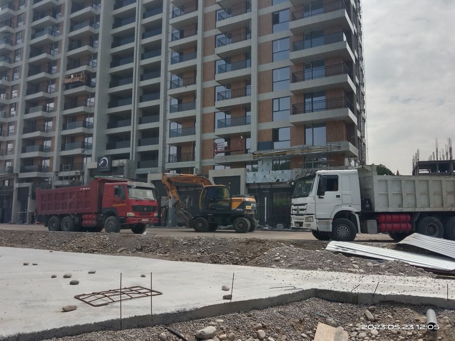 Вывоз мусора и хлама. Доставка HOWO20м³ щебень клинец компот песок ГПС