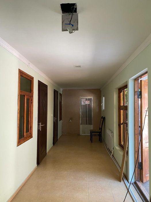 Yengi uy Faqat ogil bolalar qoyiladi .
Dostlik metroga 10 mintli yo'l.