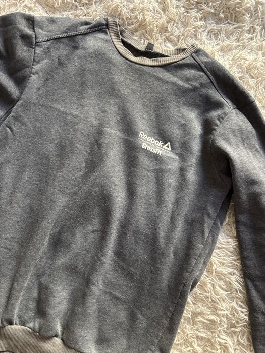 Худи Reebok б/у,продам срочно